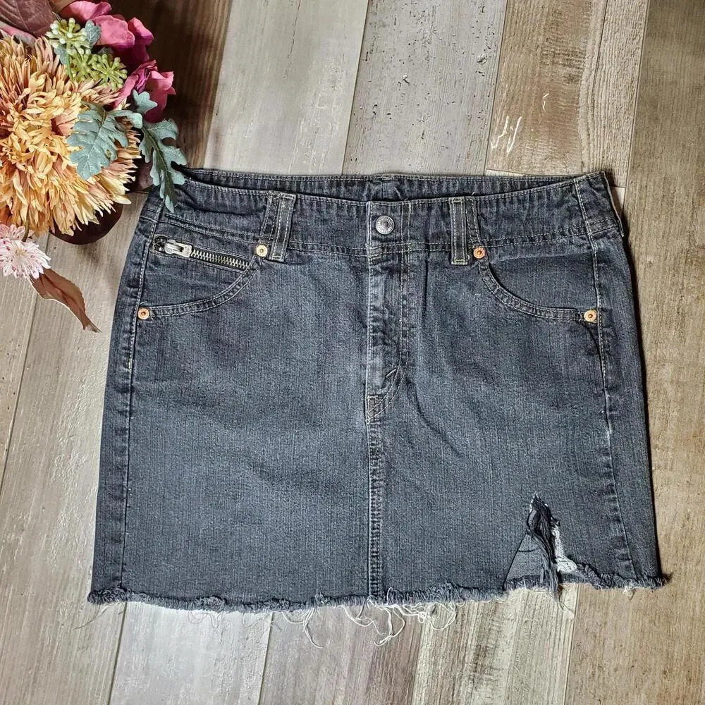 Vintage Levi's Side Slit Jean Skirt Misses Size 8 Black Distressed Raw Hem